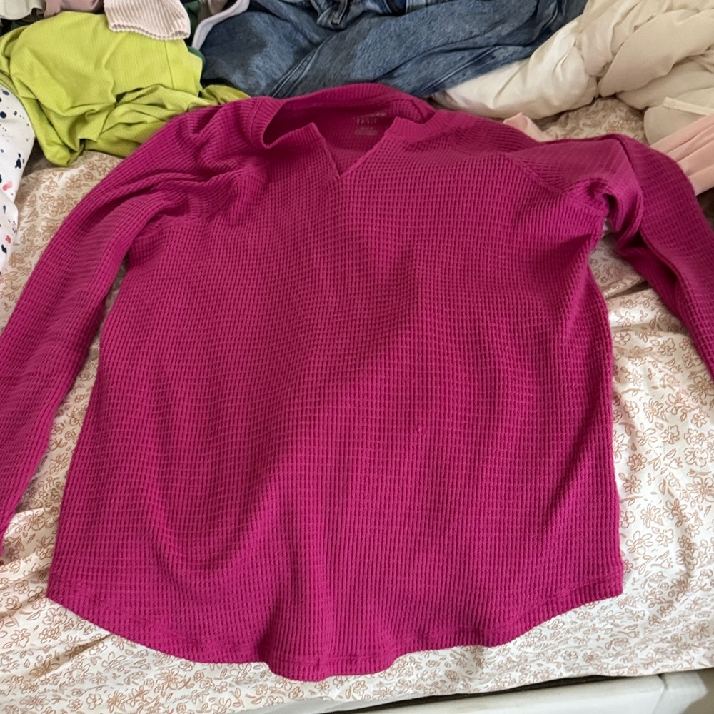American Eagle Outfitters Pink V-Neck Sweater